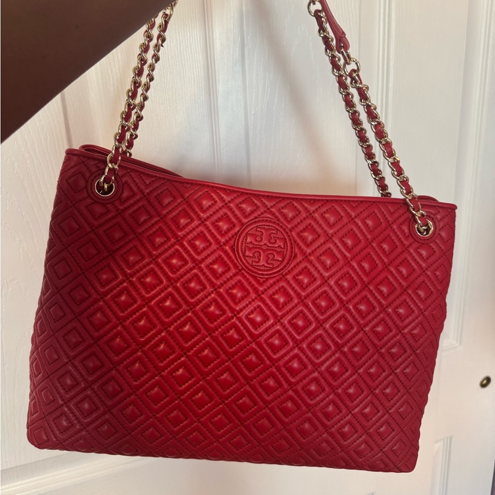 Tory Burch Red Embossed Leather Shoulder Bag BRAND NEW